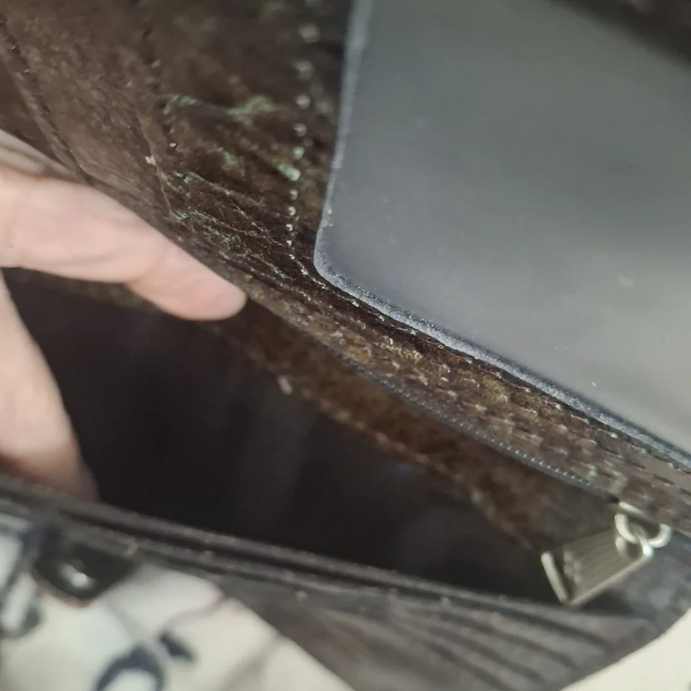 Patricia Nash Turquoise and Brown Tooled Leather Wristlet - Picture 5 of 7